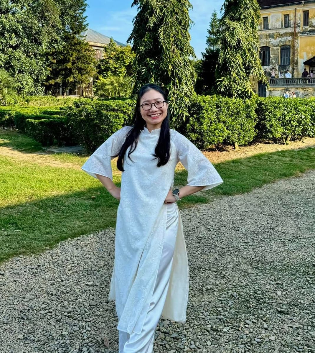 Ms Giang